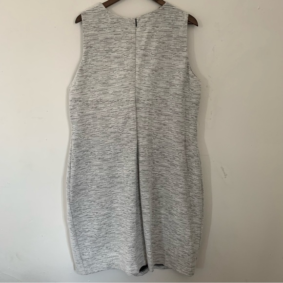 NWT Calvin Klein Dress - Picture 5 of 5